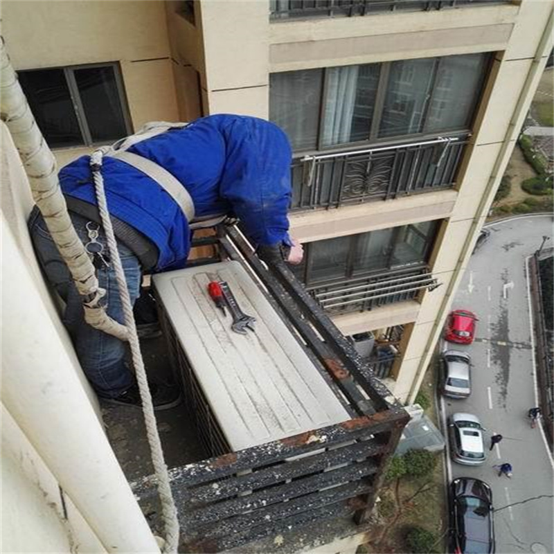 深圳罗湖火车站别墅柜机空调跳闸维修